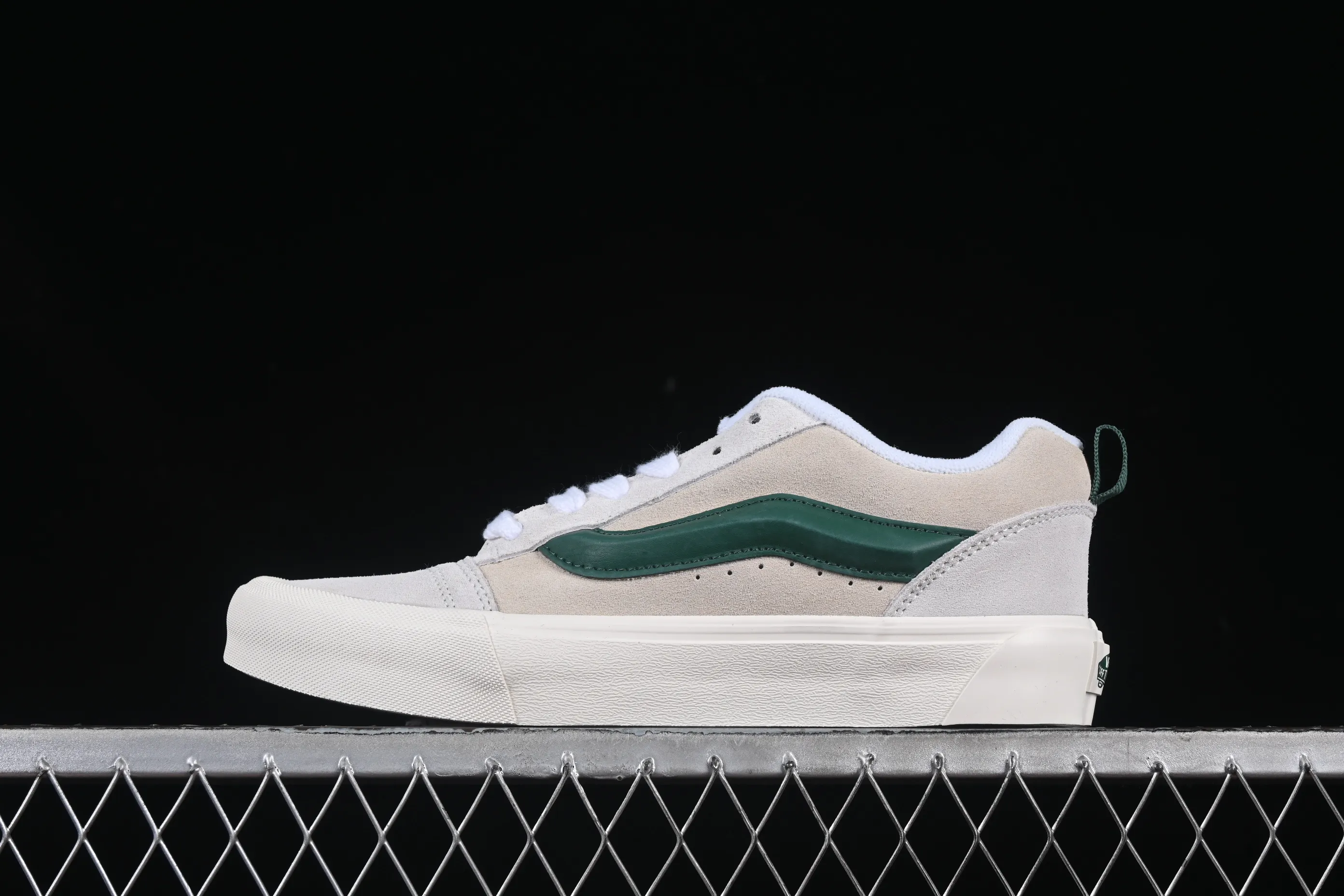 All categories Vans Vans series Vans Low Vans low-top Vans Knu Skool Vans low-top retro casual fat bread shoes VN009QCBDS